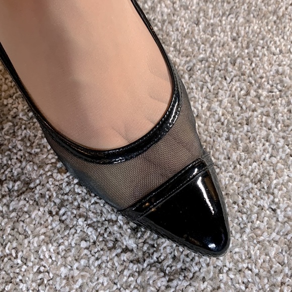 Used Kate Spade mesh sling backs size 10 black - Picture 8 of 8